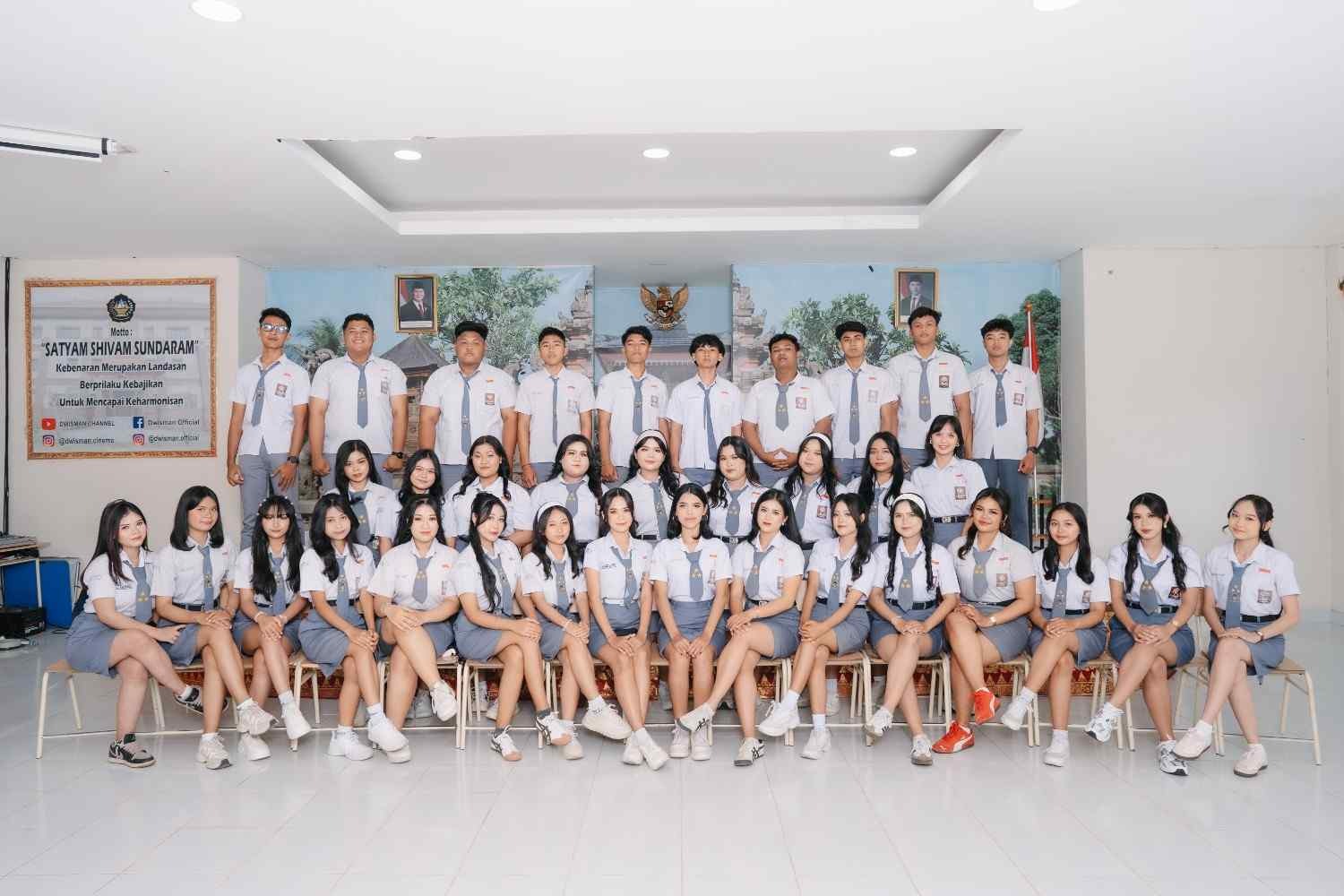 Foto Bersama Kelas XII C Lulusan 2026