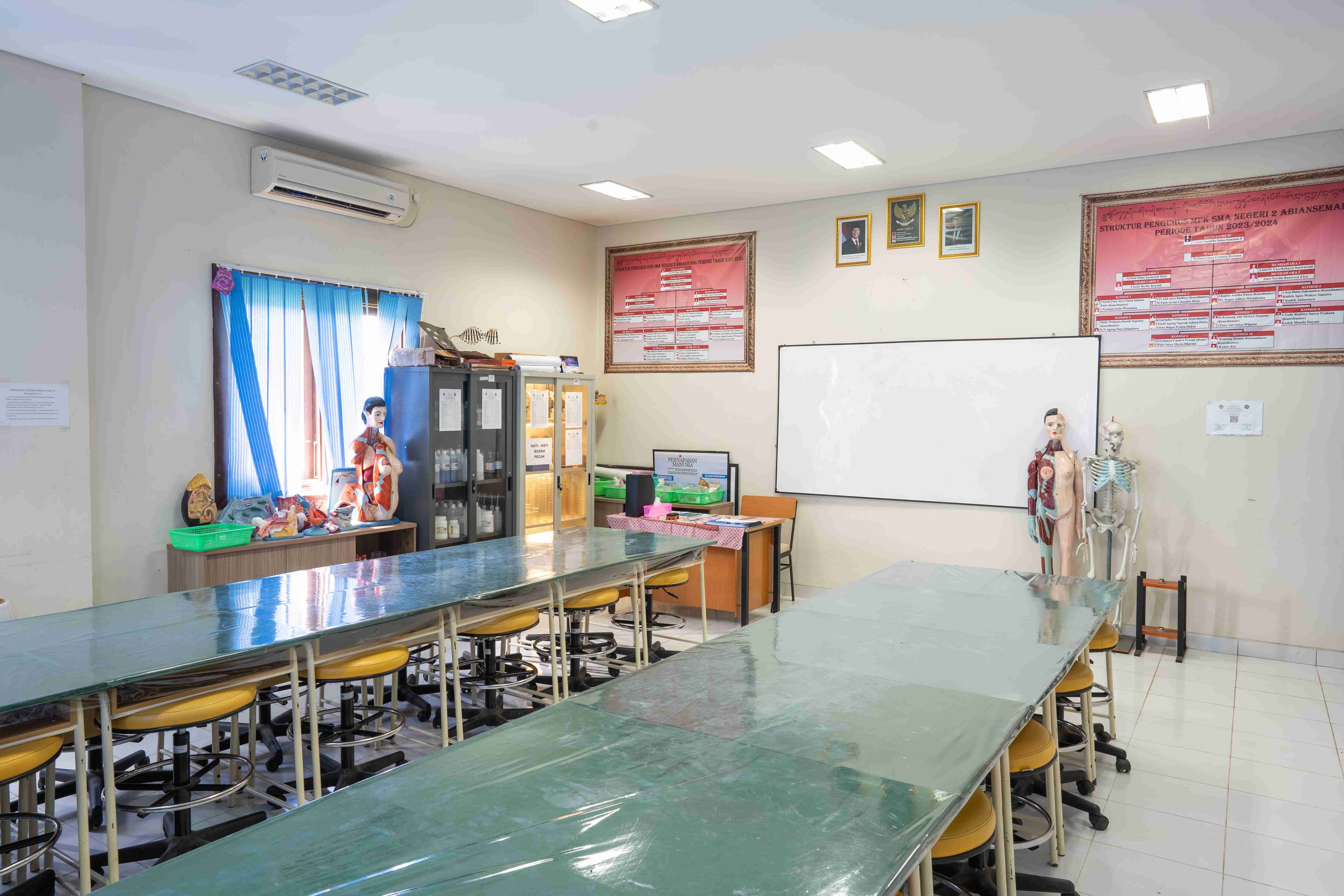 Laboratorium Biologi