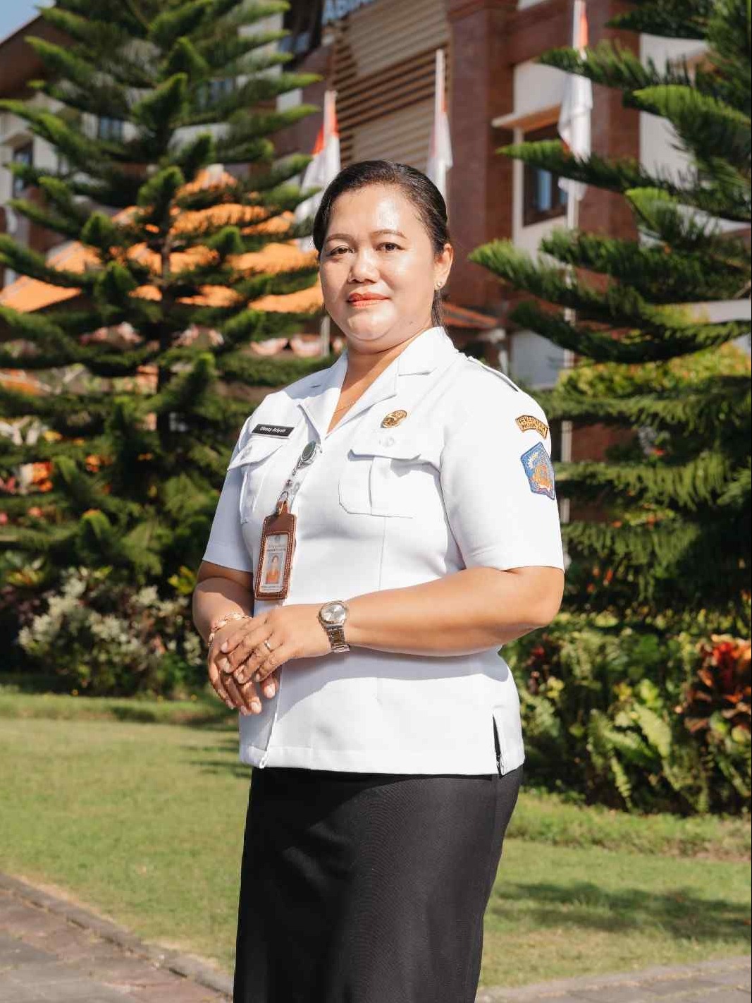 Ni Nyoman Dhesy Ariyati, S.Pd., M.Pd.